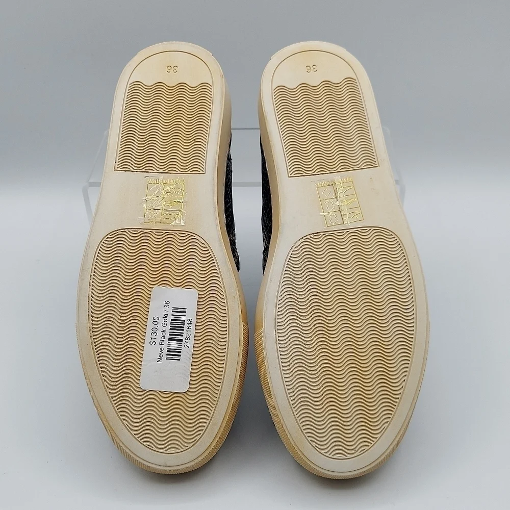 MOVE Chocolat Blu Neve Black Gold Snake Print Leather Slip-On Sneaker Size 6/36